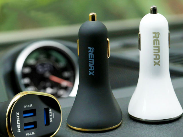 REMAX 3 USB Car Charger - Total 6.3A